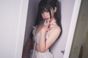 Pancake Fairy "The Girl in the Brain White Underwear" [Welfare COSPLAY]