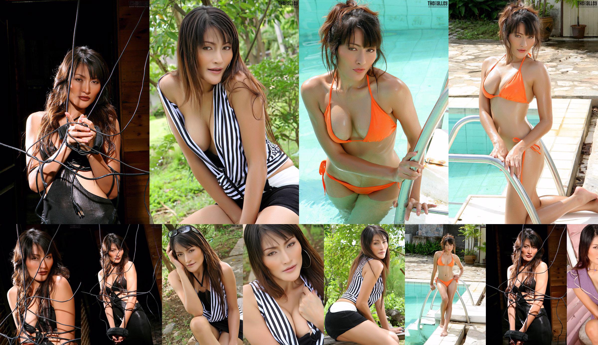 [TheBlackAlley] Kaila Wang Uniform Breast Charm No.23b4e8 Page 1